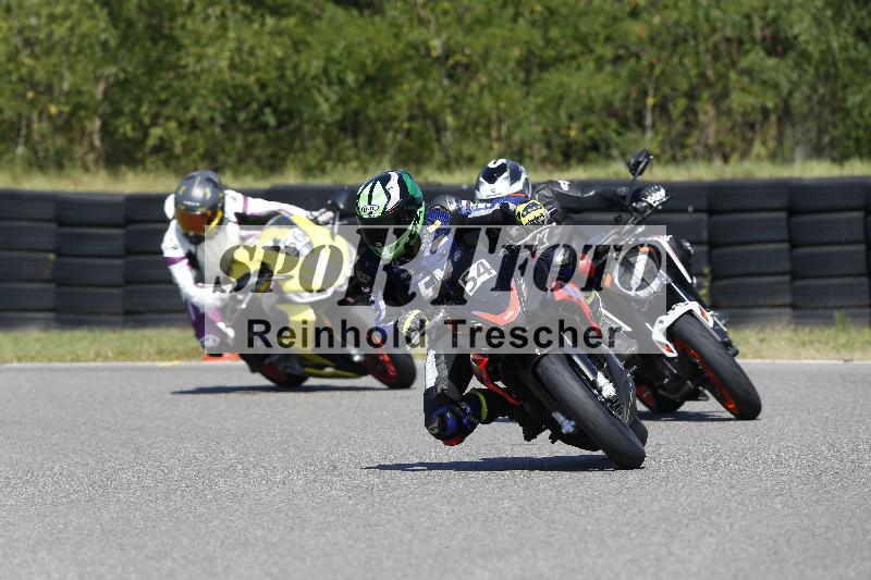 Archiv-2025/48 25.08.2025 Cornu Master School ADR/gruen-vert/56